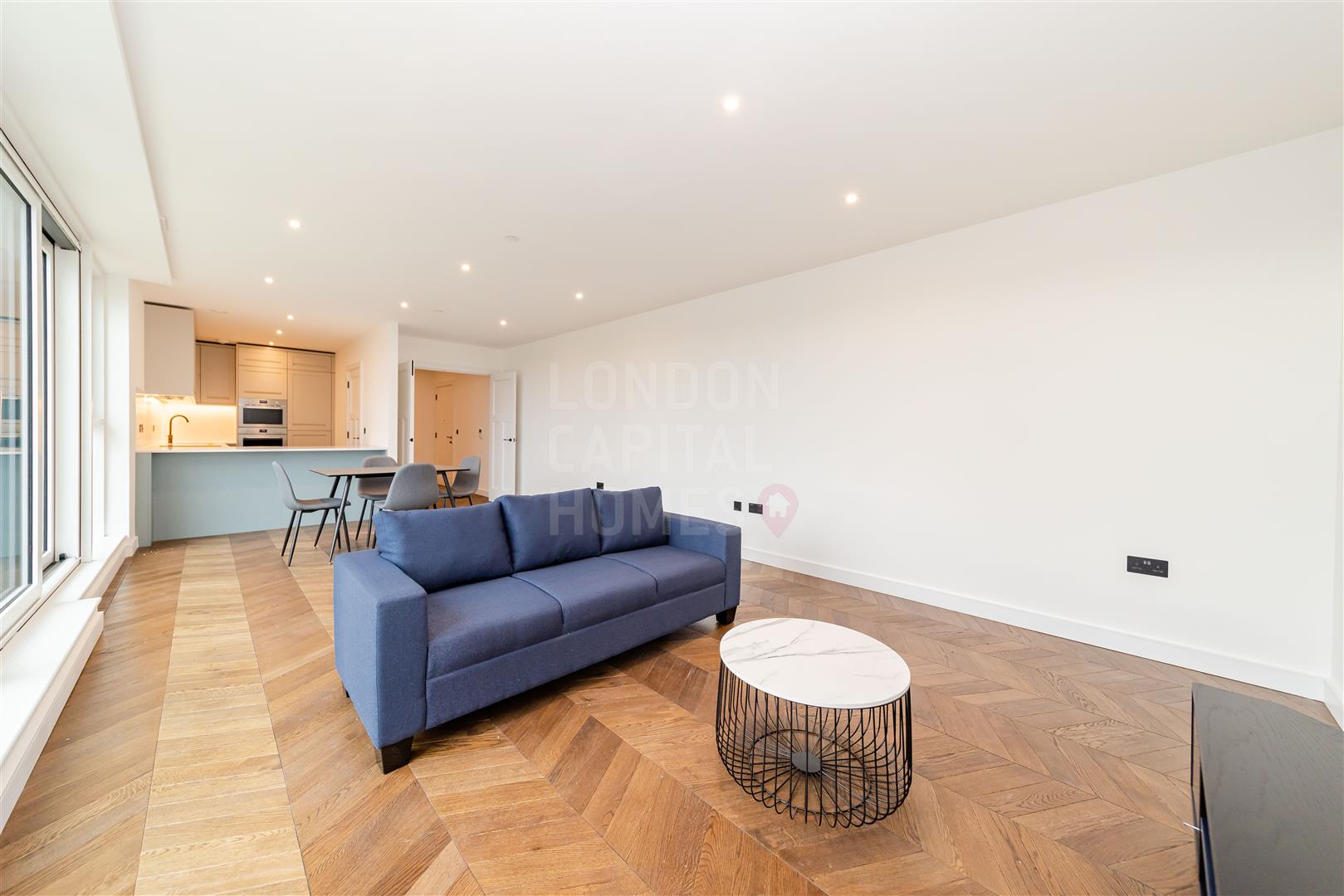3 bed property in 5 Wheatfield Way, KINGSTON UPON THAMES